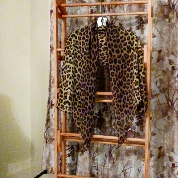 Woman's Animal Print Sarong by La Palapa - Picture 3 of 3